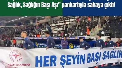 Çaykur Rizespor - Fenerbahçe maçına seremoni öncesi Çaykur Rizesporlu Futbolcular