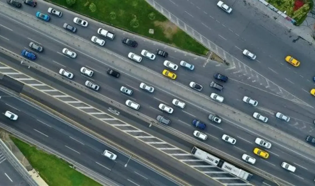 Sigorta şirketleri, eski tip ehliyet ile yapılan kazalarda ödeme yapılmayacağını,