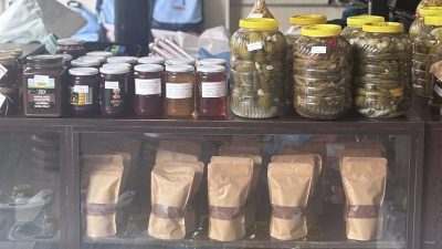 Rize’nin Fındıklı ilçesinde, yerel üreticilerin emeklerini değerlendirmek ve yöresel ürünlerin