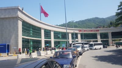 Gürcistan hükümeti, Türk vatandaşlarının ülkeye girişinde seyahat ve sağlık sigortası