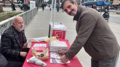 Saadet Partisi Ardeşen İlçe Teşkilatı, “Gelecek Saadet’te” sloganıyla başlattığı üye