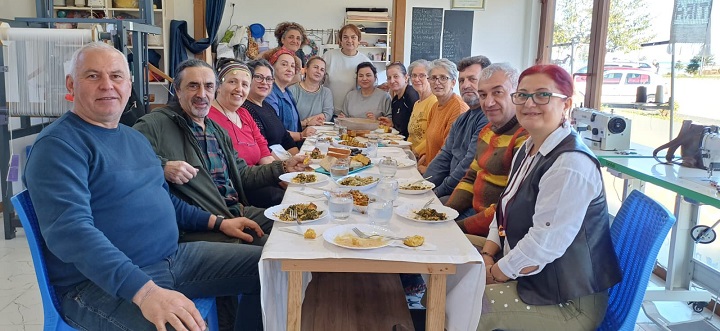 Fındıklı Belediye Başkanı Ercüment Şahin Çervatoğlu, ilçede sosyal dayanışmayı ve