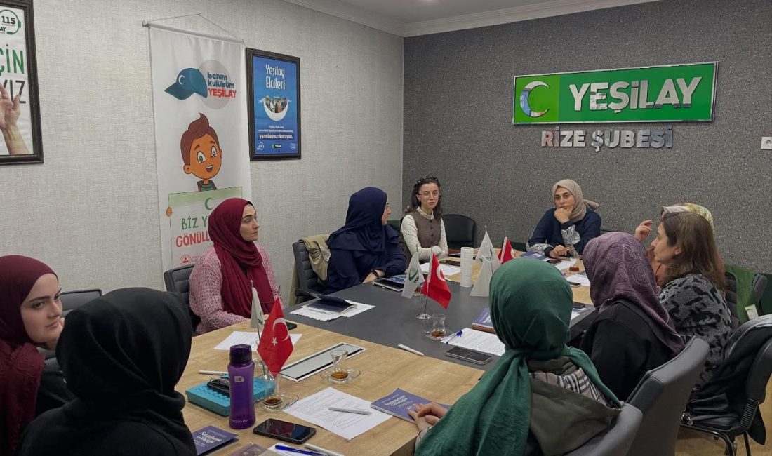 Rize Yeşilay Şubesi Kadın Komisyonu  Aralık ayı kitap tahlilini