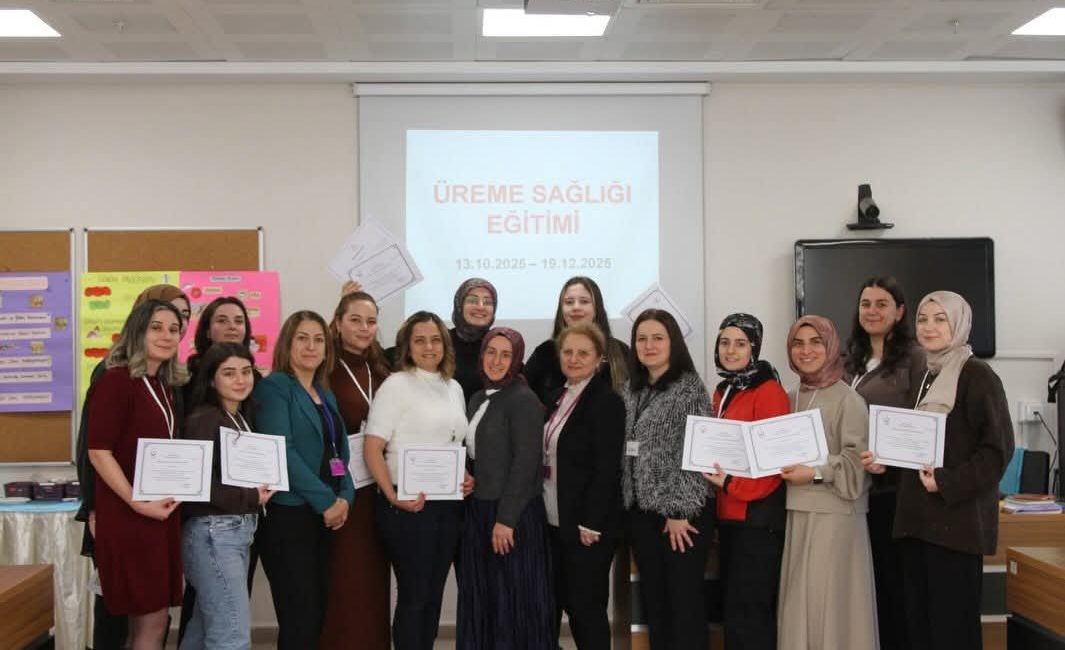 Rize İl Sağlık Müdürlüğünce sağlık çalışanlarına yönelik Üreme Sağlığı Eğitimi