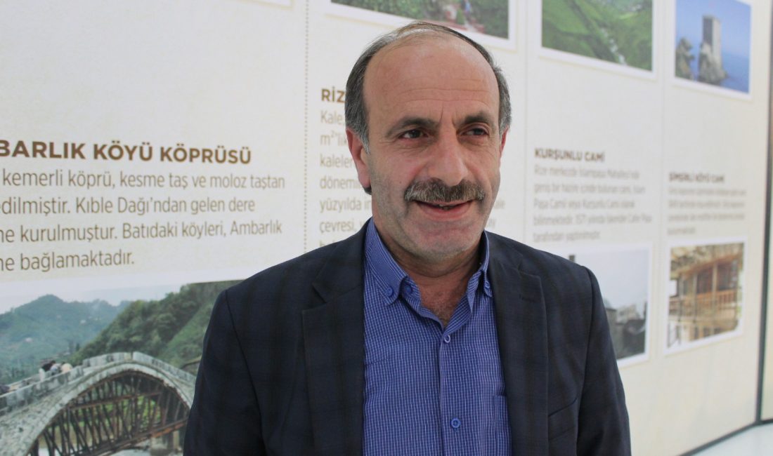 İKİZDER ESKİCE KÖYÜNDE KAPI KIRARAK EVE GİREN AYI VEYA AYILAR