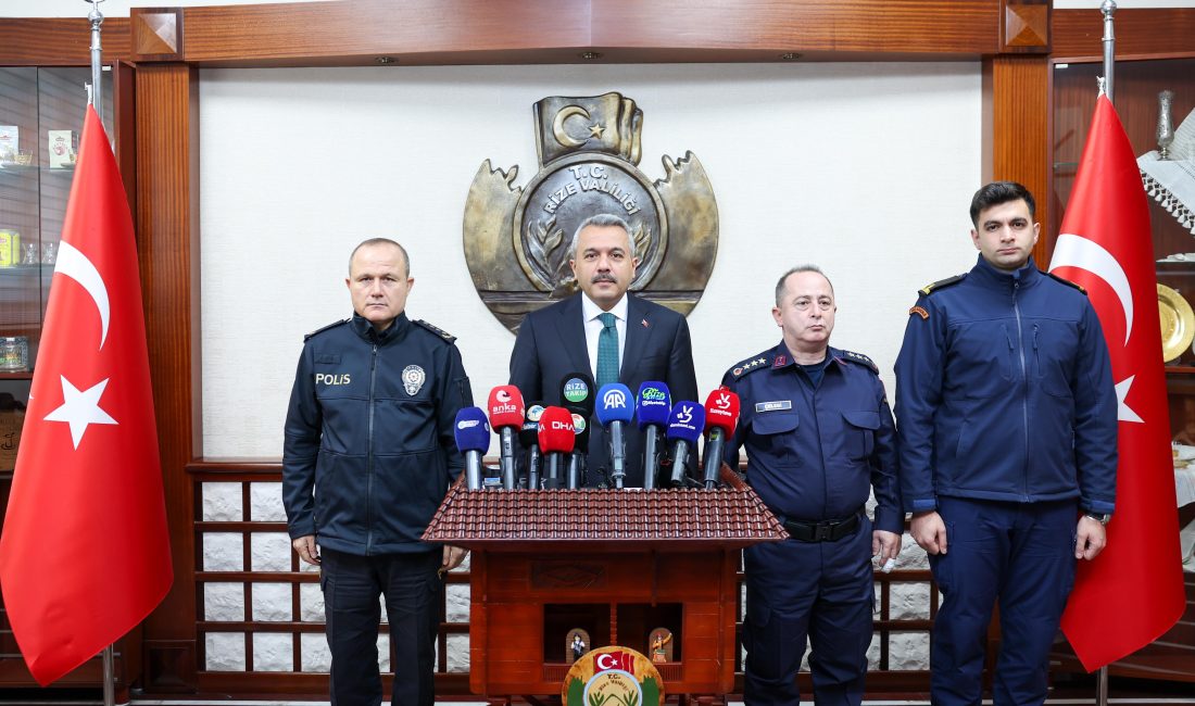 Rize Valisi İhsan Selim Baydaş, basın toplantısında uyuşturucu ile mücadelede