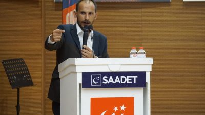 Saadet Partisi Kocasinan İlçe Başkanı Selçuk Onat, gençlerin artan gelecek
