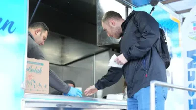 Recep Tayyip Erdoğan Üniversitesi’nde düzenlenen etkinlikte, Rize Belediyesi mobil ikram