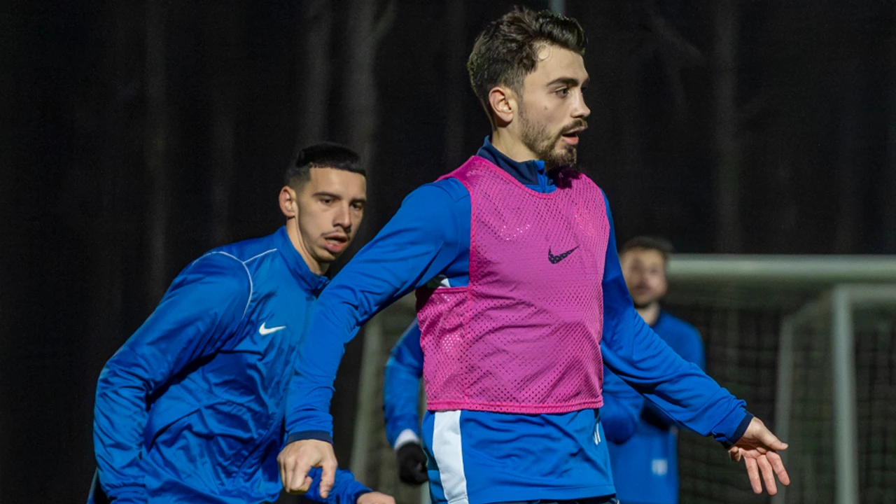 Devre arası hazırlıklarını Antalya’da sürdüren Çaykur Rizespor’da futbolcular yoğun tempoda