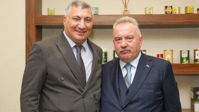 Doğu Karadeniz Çay Entegre Sanayi AŞ (ÇAYSAN)’de yönetim değişikliği yaşandı.