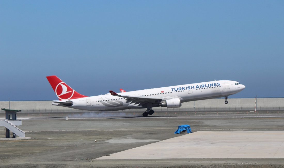 Olumsuz hava şartları nedeniyle Sabiha Gökçen Havalimanı kalkışlı çok sayıda