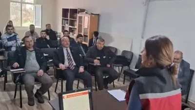 Artvin'de, aile içi ve kadına yönelik şiddetle mücadele için düzenlenen