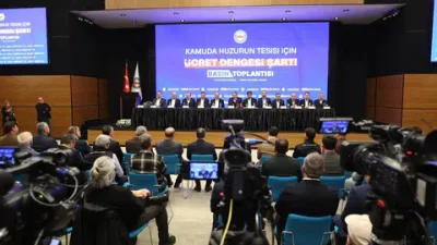 Eğitim-Bir-Sen Artvin Şubesi, kamu sektöründeki ücret adaletsizliğine dikkat çekerek kapsamlı