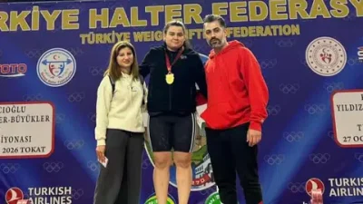 Rize'yi temsil eden Güneysuspor'un sporcusu Dilara Narin, Tokat'ta düzenlenen Türkiye