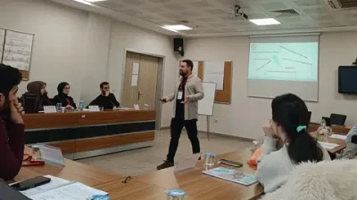 Rize İl Sağlık Müdürlüğü, acil servis personeline yönelik Travma İleri