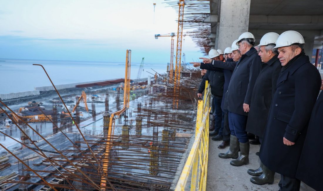 Sağlık Bakanı Prof. Dr. Kemal Memişoğlu ve Vali İhsan Selim