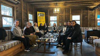 Rize Yeşilay İl Başkanlığı okuma Gruplarına Bağımlılıktan Koruyan Aile Eğitimi