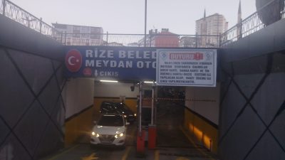 Rize Belediyesi, otopark hizmetlerinde yeni bir uygulamayı hayata geçiriyor. Yapılan