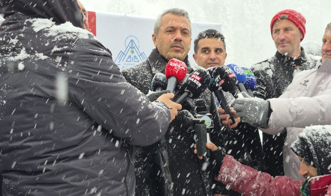 Türkiye’nin enerji vizyonunu küresel stratejilerle buluşturan "Uluslararası Ayder Forumu"; T.C.