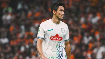 Çaykur Rizespor’da Göztepe maçında yaşanan sakatlık camiada endişe yarattı. Yeşil-mavili