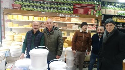 Saadet Partisi Rize İl Başkanı Av. Muhammet Kaçar, beraberindeki parti