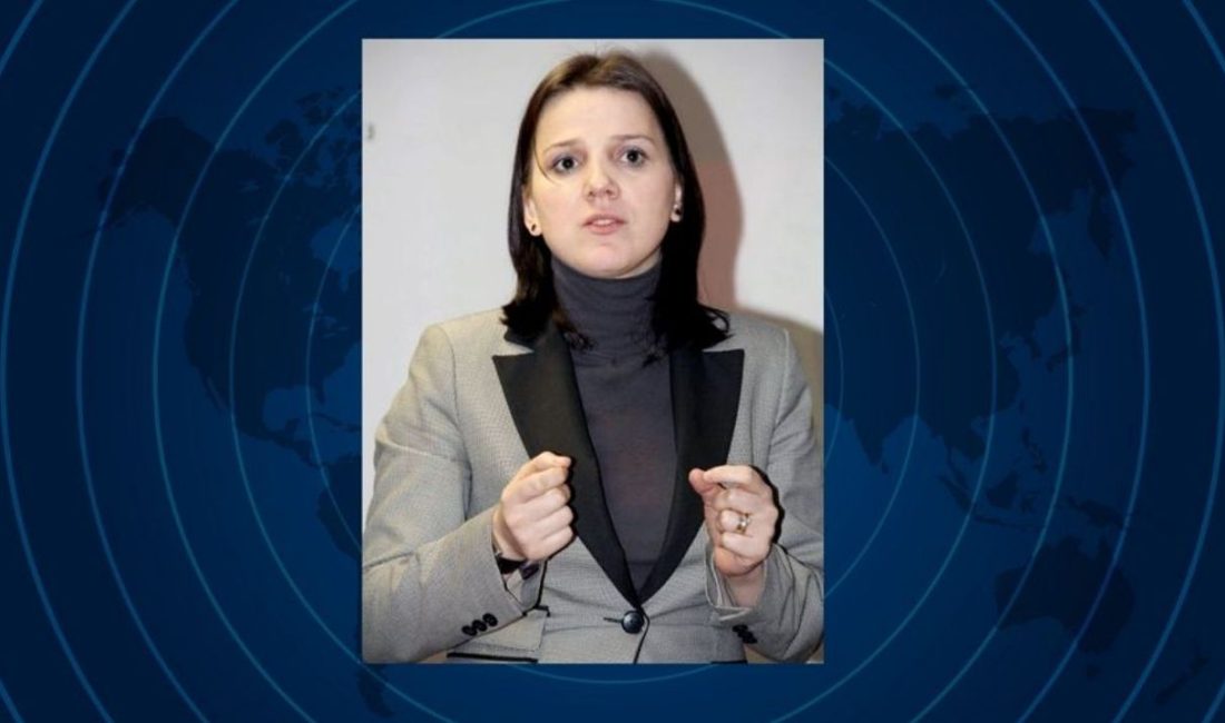 Eski Basın İlan Kurumu (BİK) Aydın Şube Müdürü Özgür Topaloğlu