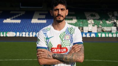 Milli futbolcu Samet Akaydın, Yunanistan temsilcisi Panatinaikos’ta forma giydiği dönemde