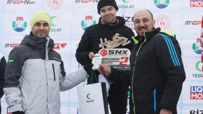 Rize’nin Güneysu ilçesinde bulunan Handüzü Yaylası, 1830 metre rakımda düzenlenen