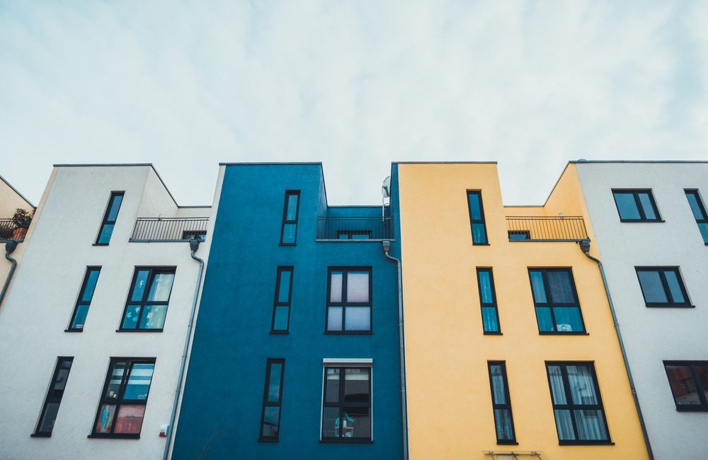 Binaların dış görünümü, ilk izlenimi belirleyen en önemli unsurlardan biridir.