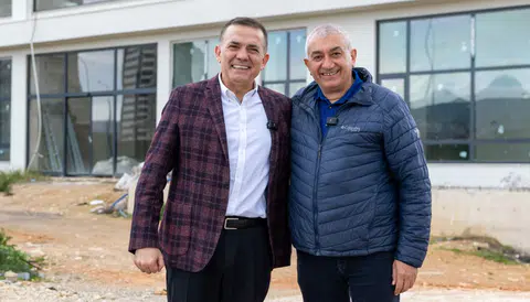 Fındıklı Belediyesi, Mersin Yenişehir Belediye Başkanı Abdullah Özyiğit ile bir