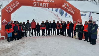 Rize Yeşilay İl Başkanlığı , Rize Valiliği’nin himayelerinde ve Gençlik