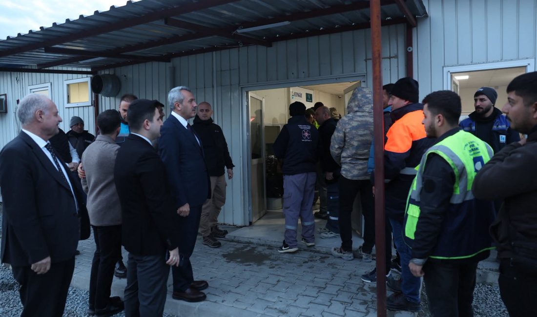 Vali İhsan Selim Baydaş, İyidere’de yapımı devam eden Rize İyidere