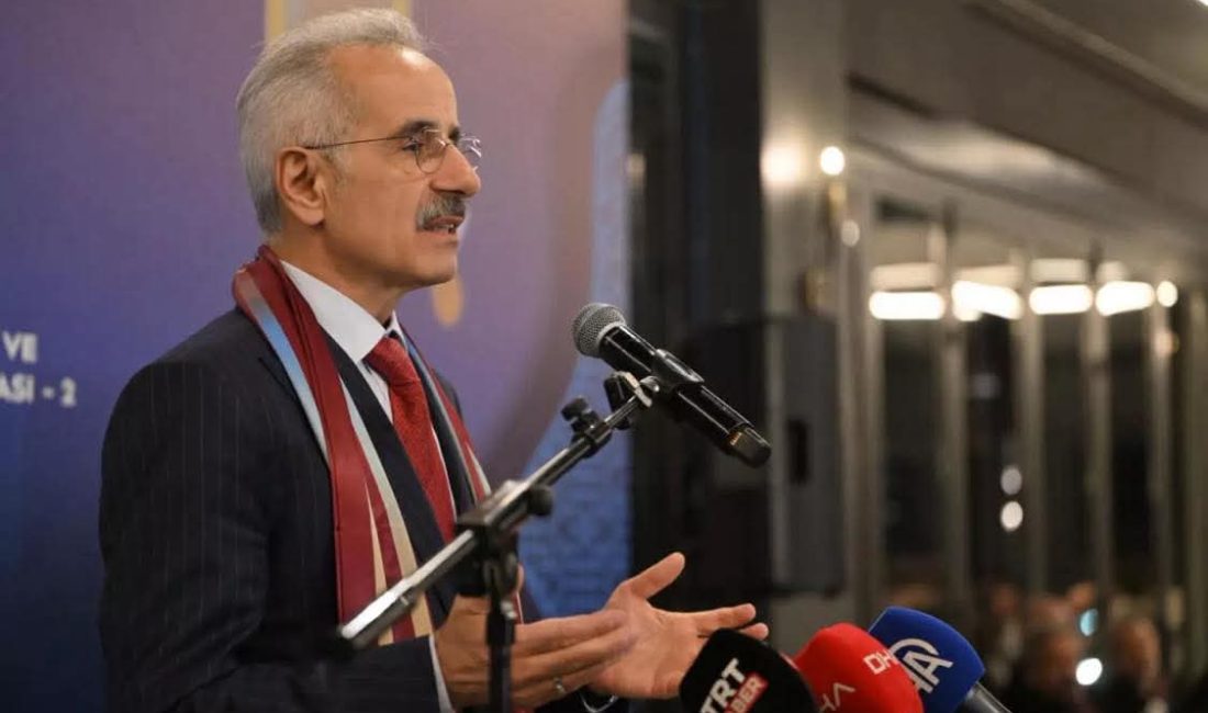 TRABZON KALKINIRSA KARADENİZ YÜKSELİR.. SAMSUN-TRABZON ARASI DEMİRYOLUYLA İKİ SAATE İNECEK.