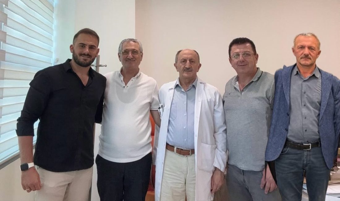 RİZELİ HEMŞERİMİZ PROF.DR. İLYAS TUNCER UZUN YILLARDIR İSTANBULDA BİRÇOK HASTANEDE