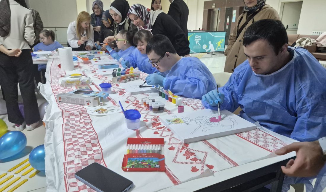 Rize'de Artı Bir Umut projesiyle Down sendromlu çocuklar Üniversiteli gençlerle