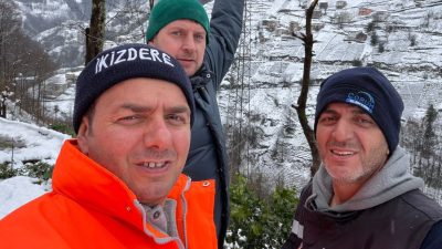 İKİZDERE ÇORUH ENERJİ ÇALIŞANLARI KARANLIK DEĞİL AYDINLIK İÇİN ÇALIŞIYOR