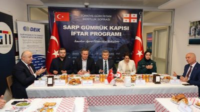 Vali Dr. Turan Ergün, Türkiye–Gürcistan Dostluk Sofrası İftar Programına katıldı
