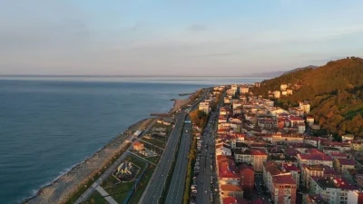 Ercüment Şahin Çervatoğlu, ilçede doğalgaz altyapı çalışmalarının aralıksız devam ettiğini