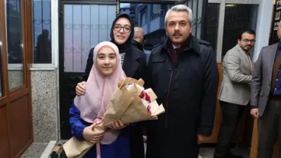 Rize Valisi İhsan Selim Baydaş ve eşi Zeyneb Baydaş, Kopuzlar