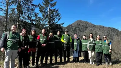 Rize Yeşilay İl Başkanlığı, Orman Haftası etkinliğiyle doğa yürüyüşü düzenleyerek
