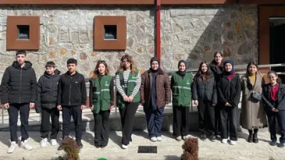 Rize Yeşilay Kampüsü’nde düzenlenen programda Çay Mesleki ve Teknik Anadolu