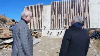 Rize Belediye Başkanı Rahmi Metin, Başkan Yardımcısı M. Aydın Bilsel