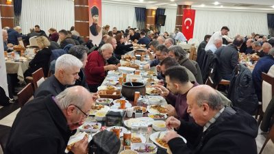 Türk Ocakları Rize Şubesinin 12.geleneksel iftar yemeği buluşması Öğretmenevinde yapıldı.