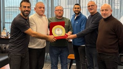 Tüm Çay İş Sendikası yönetimi, İstanbul’da faaliyet gösteren iş insanlarına