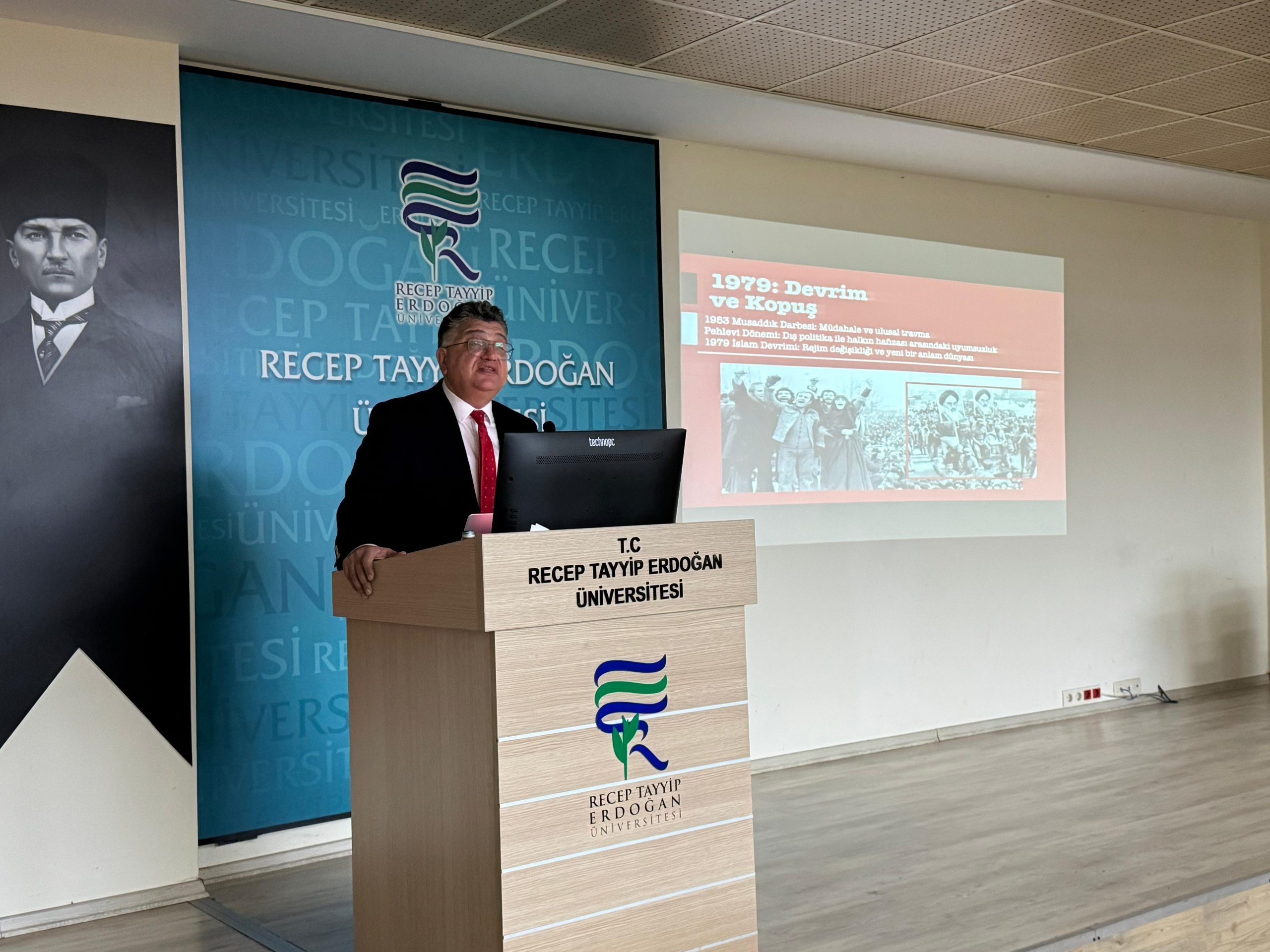 Recep Tayyip Erdoğan Üniversitesi Karadeniz Stratejik Araştırma ve Uygulama Merkezi ve KAMER Öğrenci