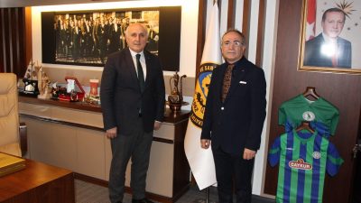 Rize'de yıllardır uygulanan çay destekleme ödemelerinin kaldırılması, sadece üreticiyi değil