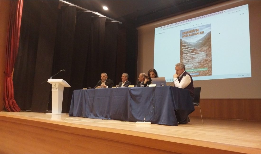 Tahsin Ocaklı, Ankara Rize Masası tarafından düzenlenen panelde Karadeniz’deki doğa