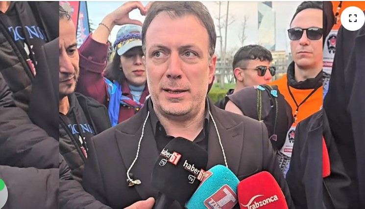 Başkentte düzenlenen Trabzon Günleri’nde sahne alan Onay Şahin, performansı ve