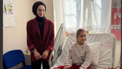 Recep Tayyip Erdoğan Üniversitesi’nin gönüllü akademisyen ve öğrencileri, diyaliz tedavisi