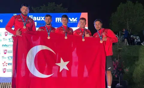 Fransa’nın Pau kentinde düzenlenen U23 Dünya Rafting Şampiyonası’nda Türkiye’yi temsil